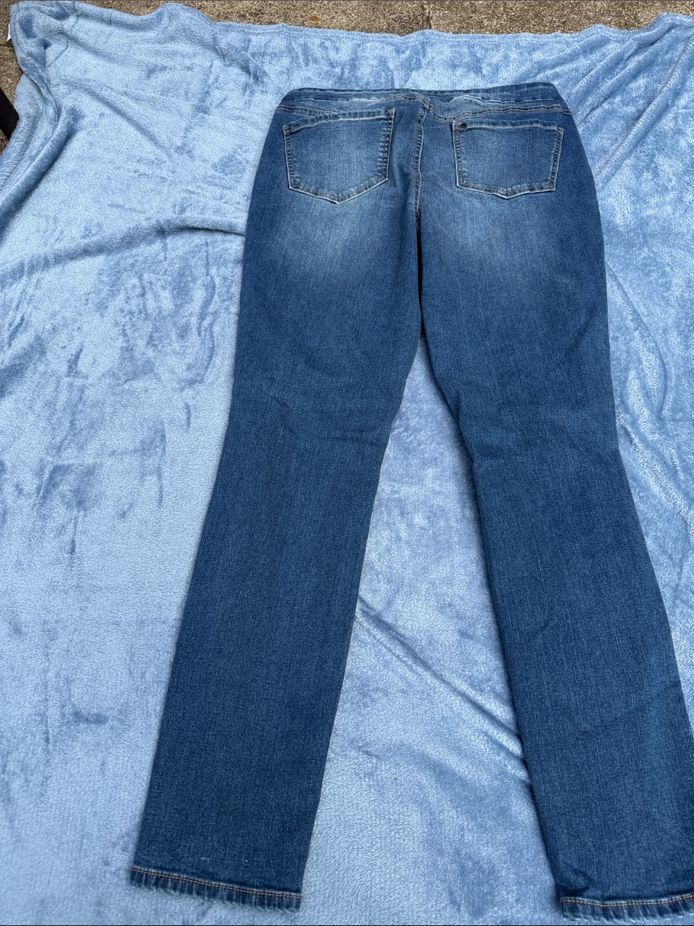 Westbound ladies 10 regular jeans - Picture 3 of 4